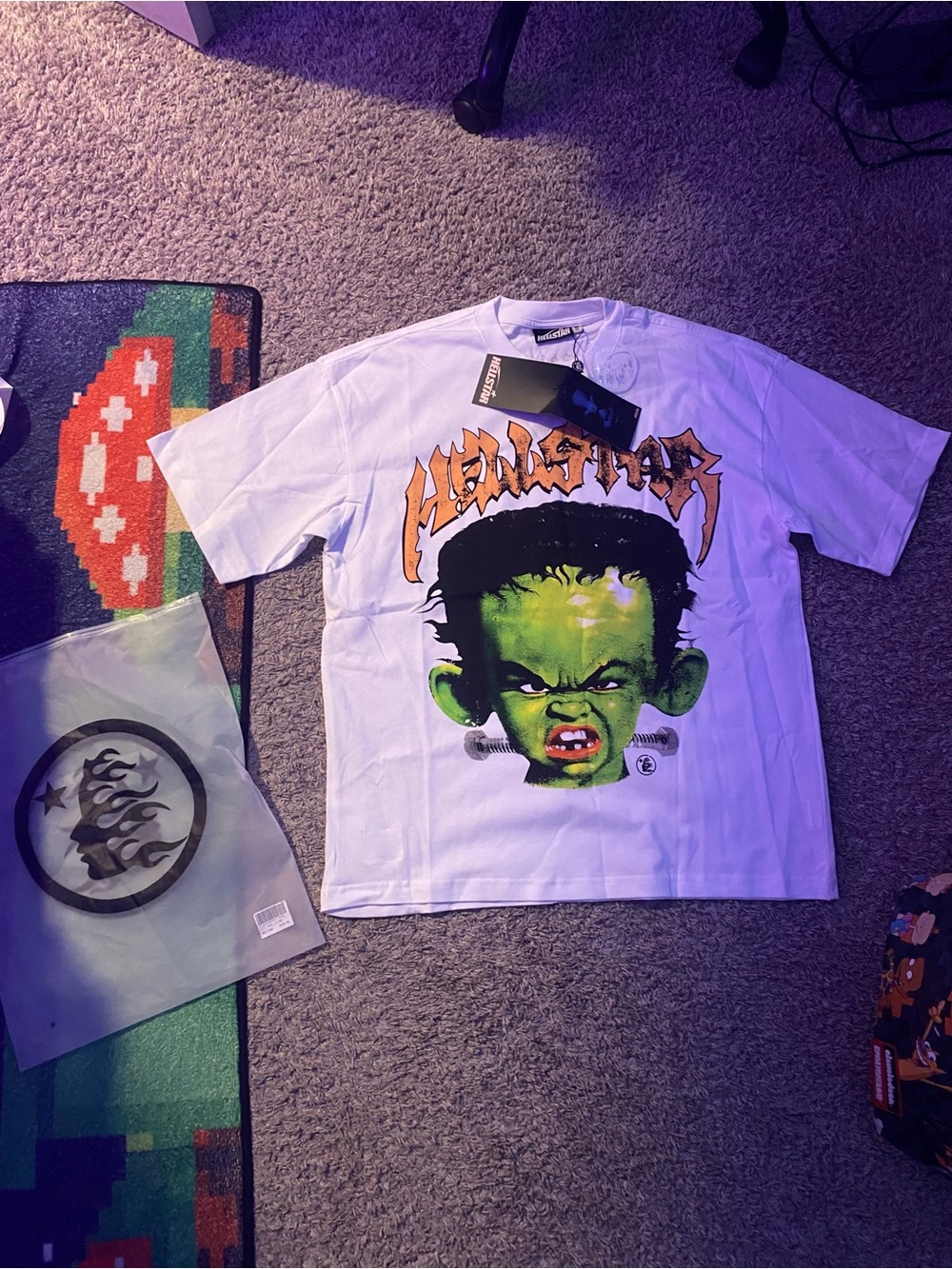Hellstar white tee